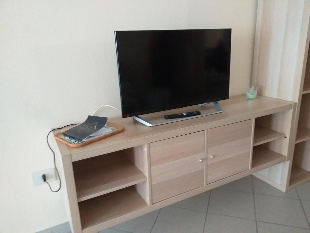 Casa Vacanze Iris, Appartamento Turistico رافيننا المظهر الخارجي الصورة