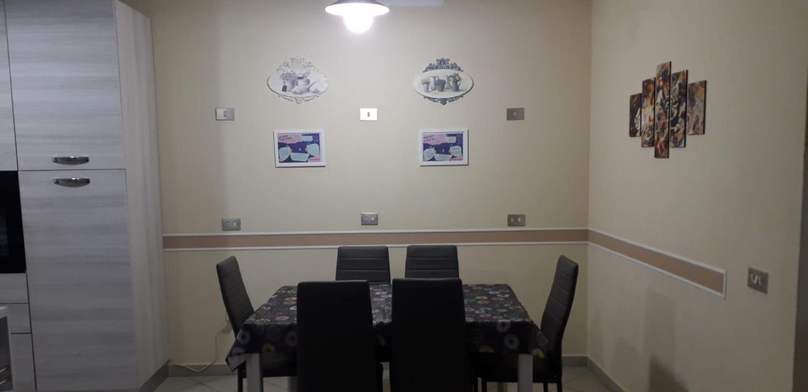Casa Vacanze Iris, Appartamento Turistico رافيننا المظهر الخارجي الصورة