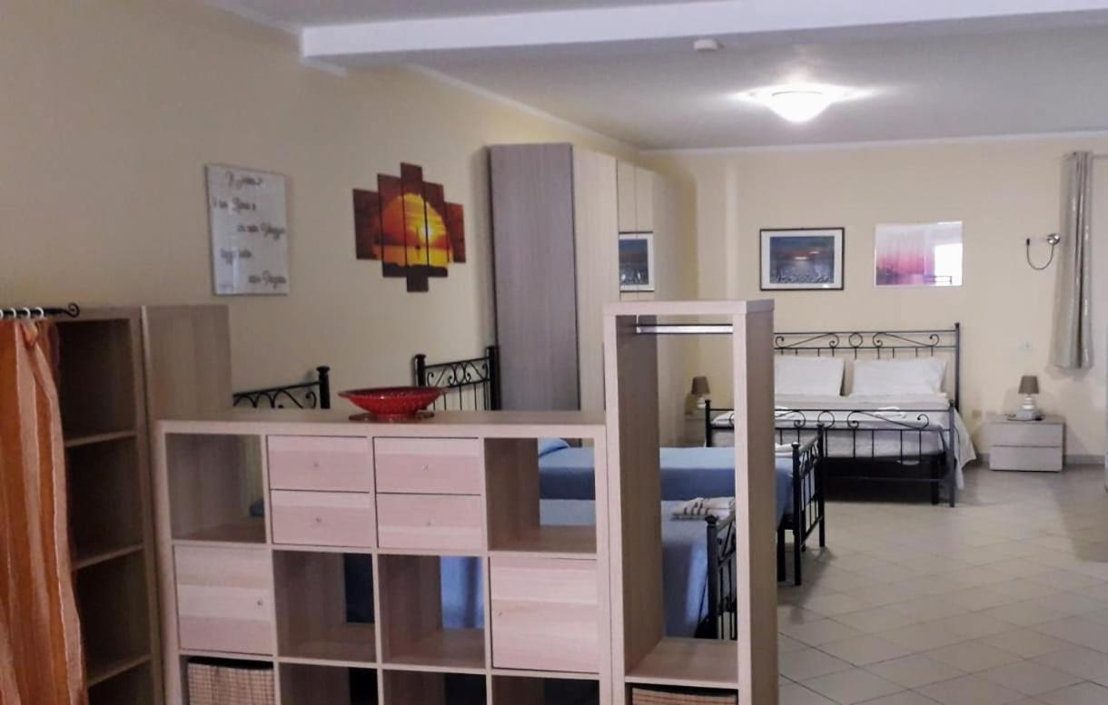 Casa Vacanze Iris, Appartamento Turistico رافيننا المظهر الخارجي الصورة