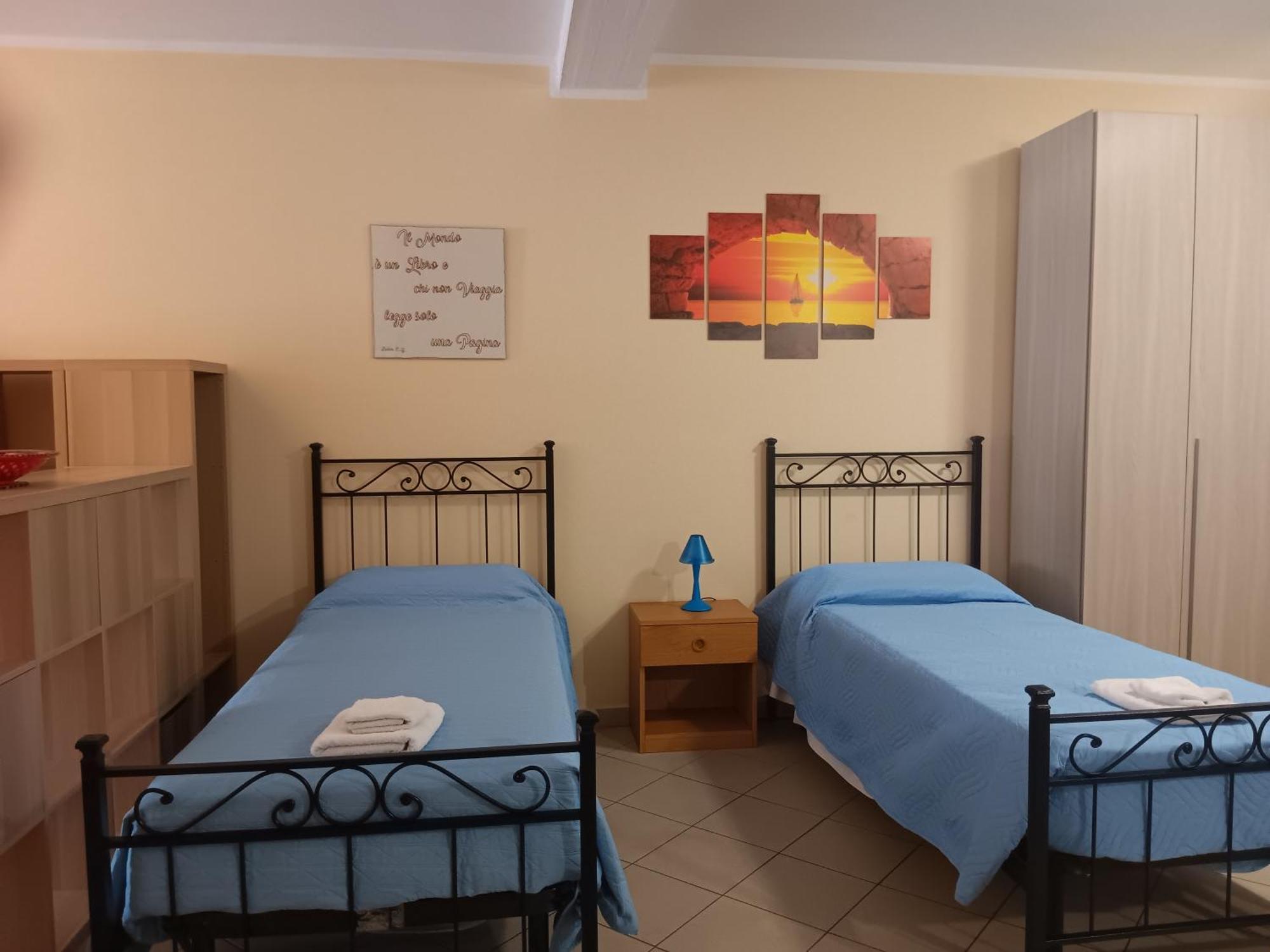 Casa Vacanze Iris, Appartamento Turistico رافيننا المظهر الخارجي الصورة